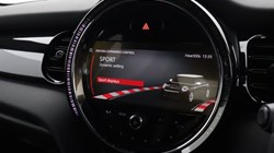2022 (22) MINI HATCHBACK 1.5 Cooper Sport 5dr Auto 5509086