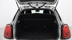 2022 (22) MINI HATCHBACK 1.5 Cooper Sport 5dr Auto 5509046