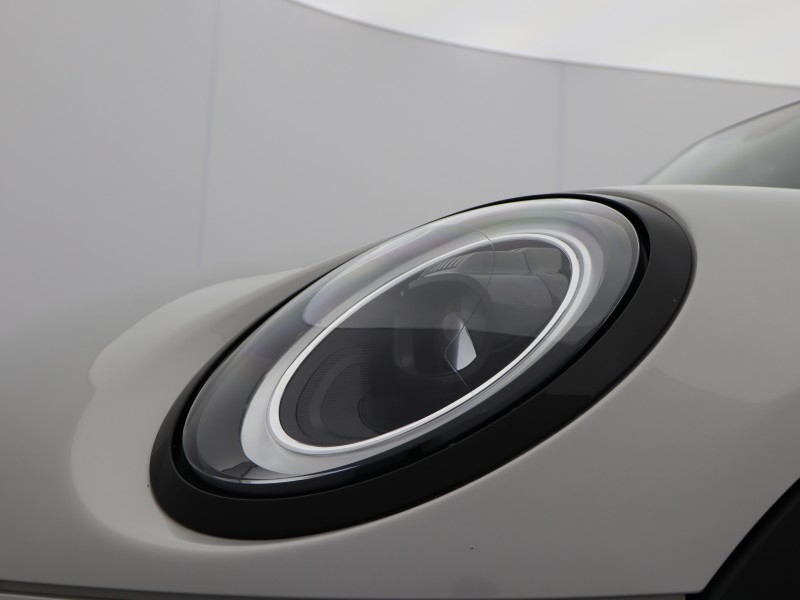 2022 (22) MINI HATCHBACK 1.5 Cooper Sport 5dr Auto 5509050