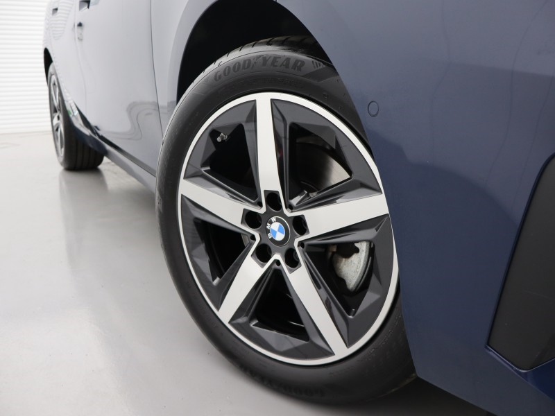 2025 (75) BMW 2 SERIES 220i MHT Sport 5dr DCT 5440668