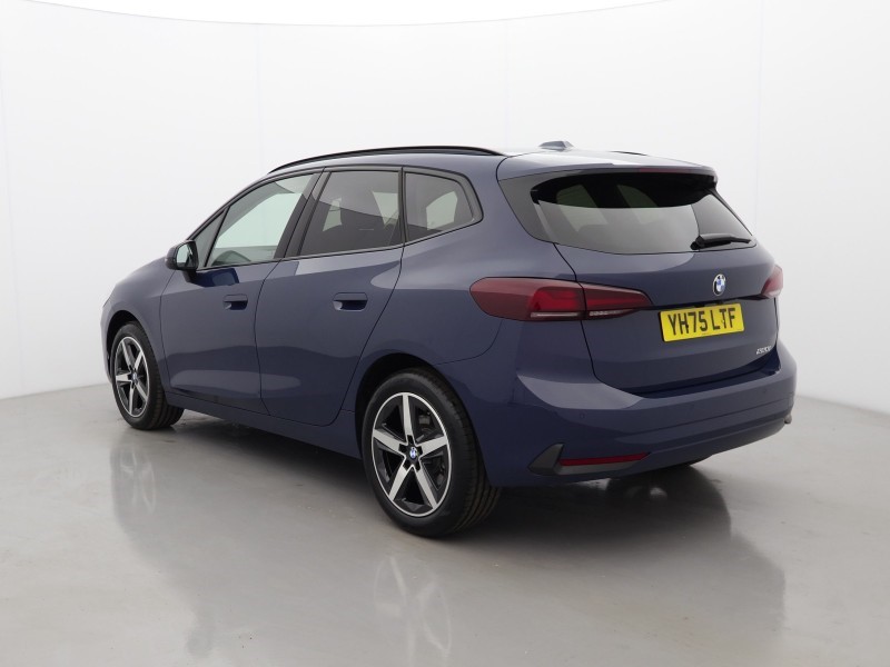 2025 (75) BMW 2 SERIES 220i MHT Sport 5dr DCT