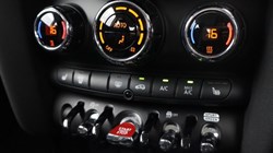 2022 (72) MINI HATCHBACK 2.0 Cooper S Classic 3dr Auto 5488759