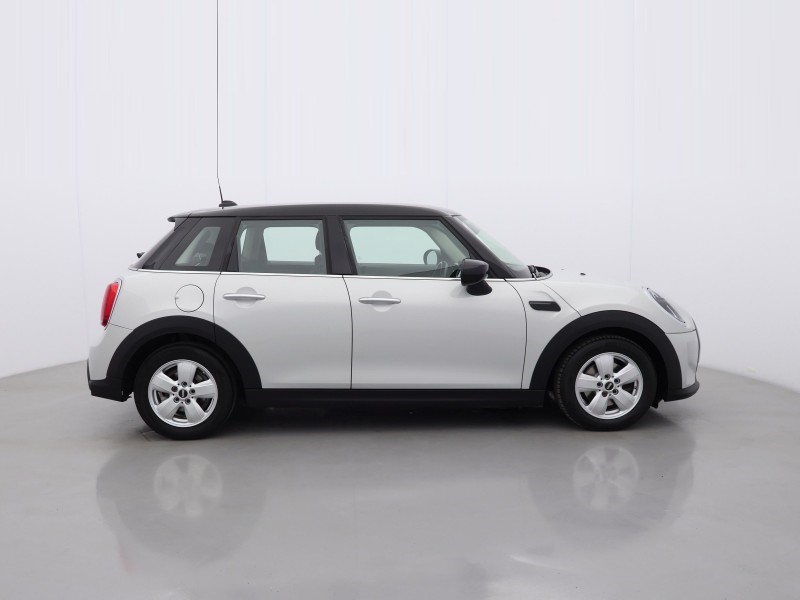 2022 (22) MINI HATCHBACK 1.5 Cooper Classic 5dr 5475386