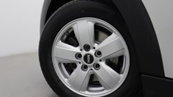 2022 (22) MINI HATCHBACK 1.5 Cooper Classic 5dr 5475436