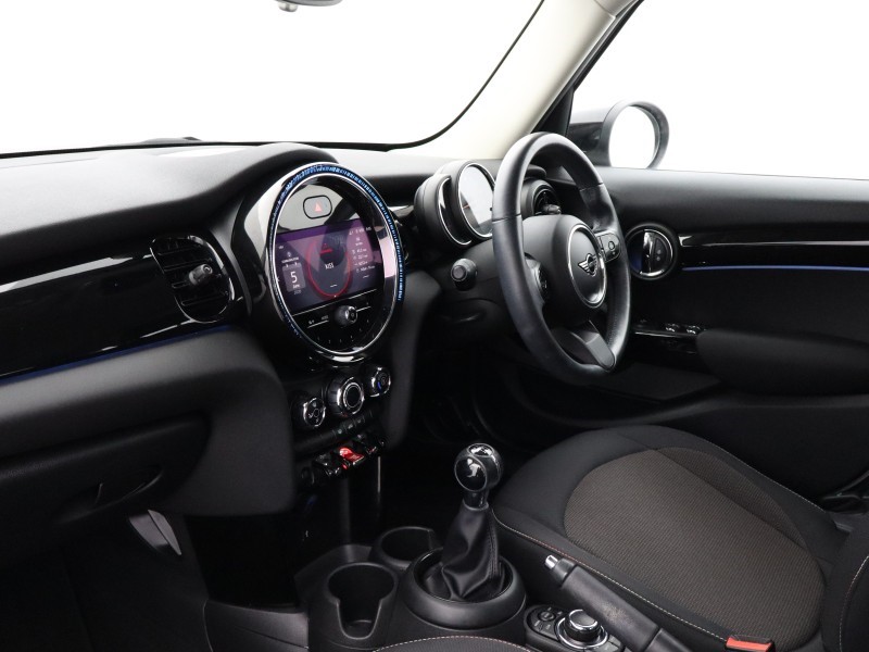 2022 (22) MINI HATCHBACK 1.5 Cooper Classic 5dr 5475439