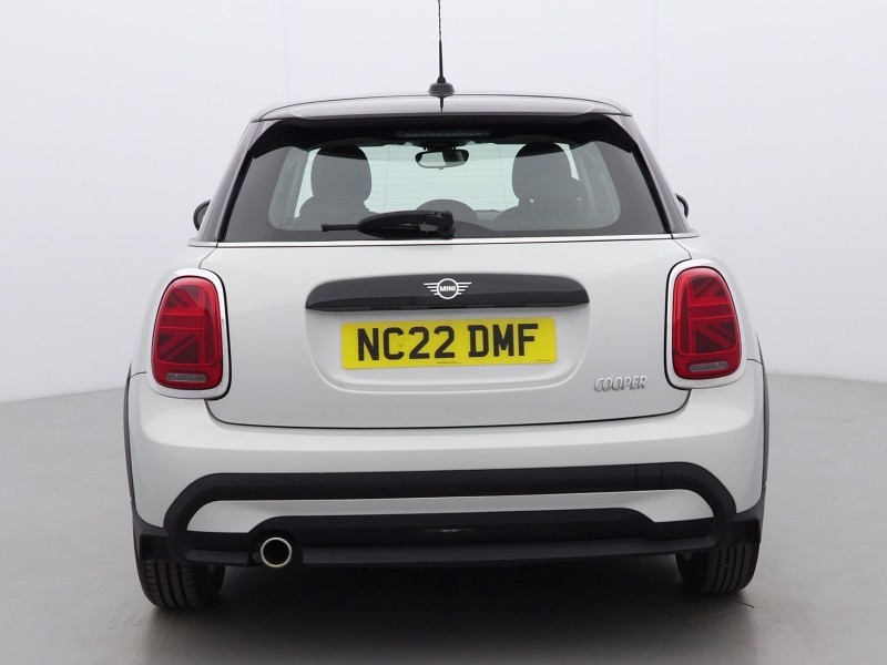 2022 (22) MINI HATCHBACK 1.5 Cooper Classic 5dr 5475384