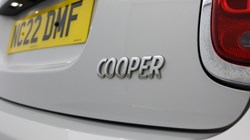 2022 (22) MINI HATCHBACK 1.5 Cooper Classic 5dr 5475388