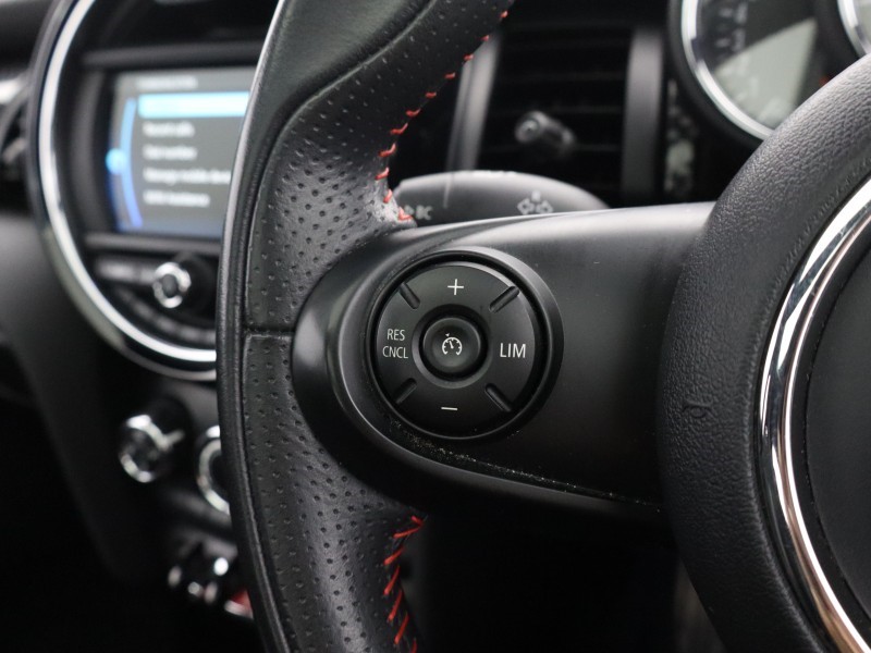 2020 (70) MINI HATCHBACK 2.0 Cooper S Sport II 3dr 5546781