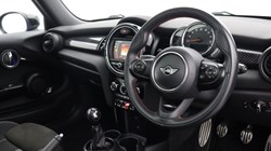 2020 (70) MINI HATCHBACK 2.0 Cooper S Sport II 3dr 5546766