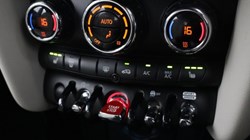 2024 (73) MINI HATCHBACK 1.5 Cooper Exclusive Premium 5dr Auto 5719683