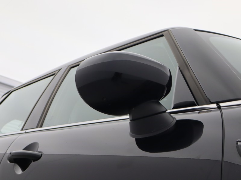 2024 (73) MINI HATCHBACK 1.5 Cooper Exclusive Premium 5dr Auto 5719657