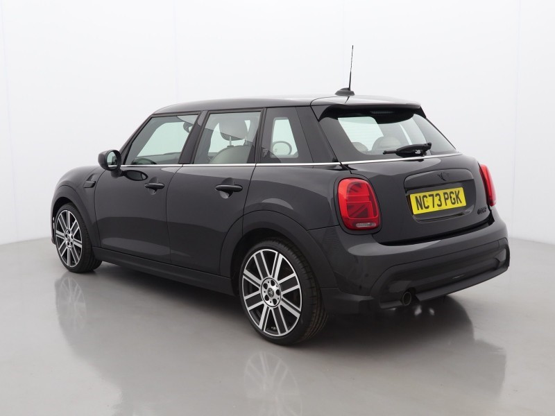 2024 (73) MINI HATCHBACK 1.5 Cooper Exclusive Premium 5dr Auto
