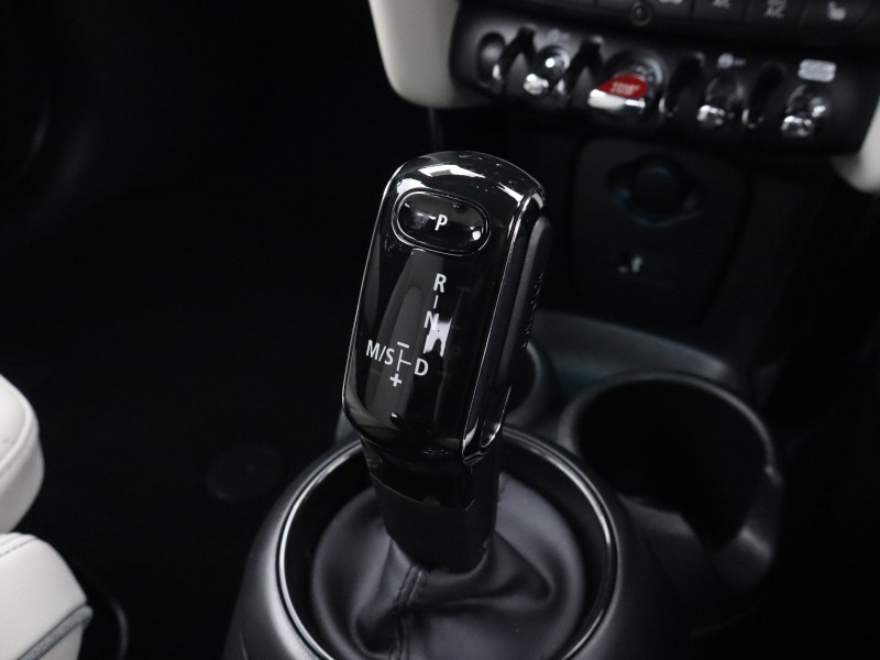 2024 (73) MINI HATCHBACK 1.5 Cooper Exclusive Premium 5dr Auto 5719680