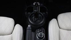 2024 (73) MINI HATCHBACK 1.5 Cooper Exclusive Premium 5dr Auto 5719667