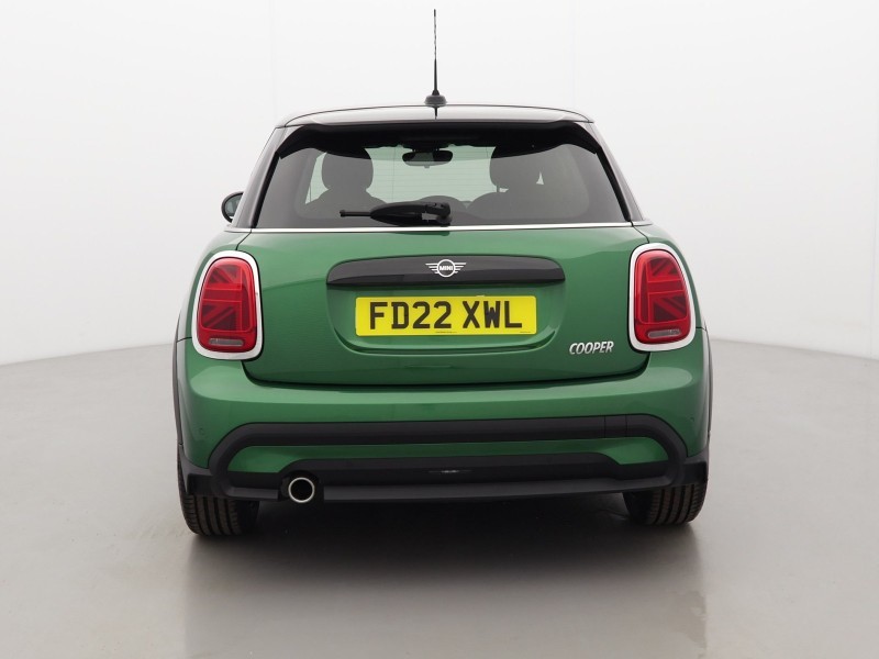 2022 (22) MINI HATCHBACK 1.5 Cooper Exclusive 5dr Auto 5473337