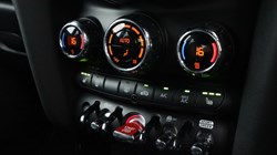 2022 (22) MINI HATCHBACK 1.5 Cooper Exclusive 5dr Auto 5473380