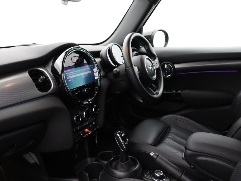 2022 (22) MINI HATCHBACK 1.5 Cooper Exclusive 5dr Auto 5473394
