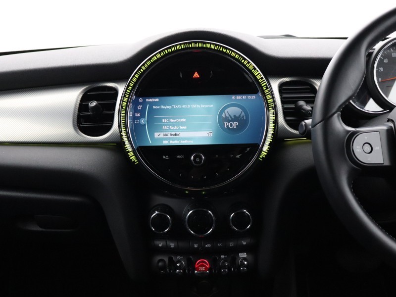 2022 (22) MINI HATCHBACK 1.5 Cooper Exclusive 5dr Auto 5473356