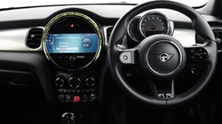 2022 (22) MINI HATCHBACK 1.5 Cooper Exclusive 5dr Auto 5473357