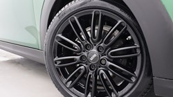 2022 (22) MINI HATCHBACK 1.5 Cooper Exclusive 5dr Auto 5473396