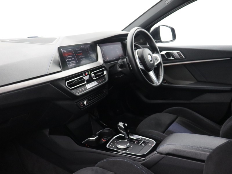 2021 (21) BMW 1 SERIES M135i xDrive 5dr Step Auto 5555121