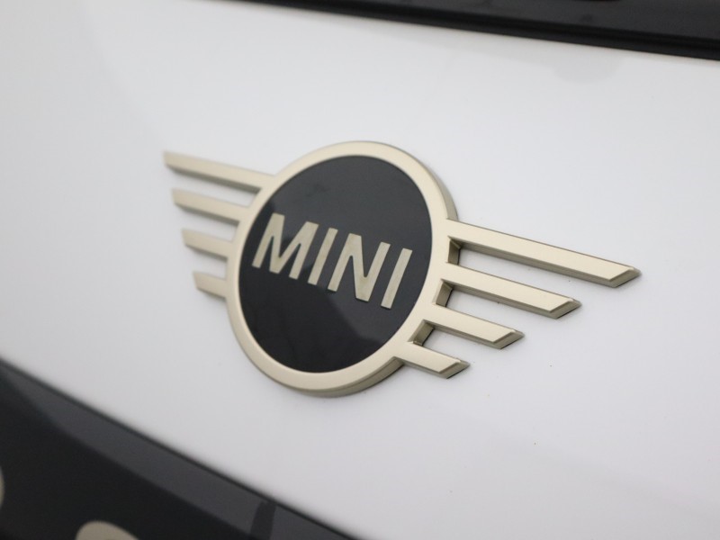 2025 (74) MINI COOPER 2.0 S Classic 3dr Auto 5474897