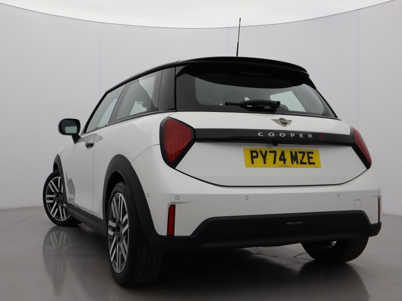2025 (74) MINI COOPER 2.0 S Classic 3dr Auto 5474944