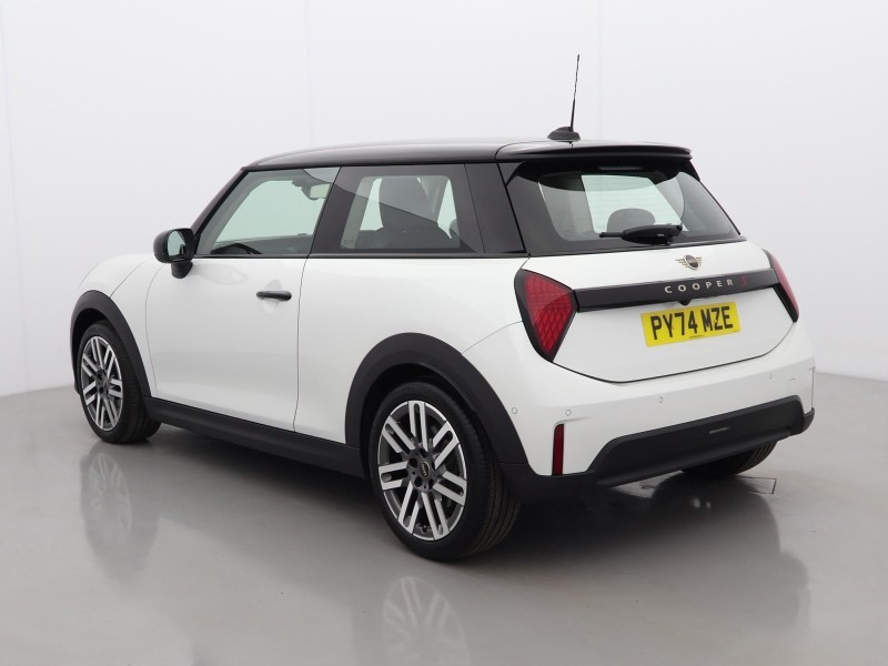 2025 (74) MINI COOPER 2.0 S Classic 3dr Auto 5474890