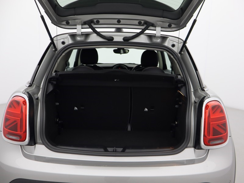 2023 (73) MINI HATCHBACK 1.5 Cooper Classic 3dr Auto 5483702