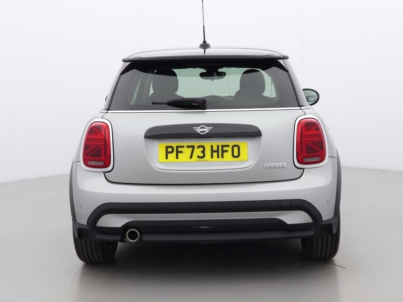 2023 (73) MINI HATCHBACK 1.5 Cooper Classic 3dr Auto 5483696