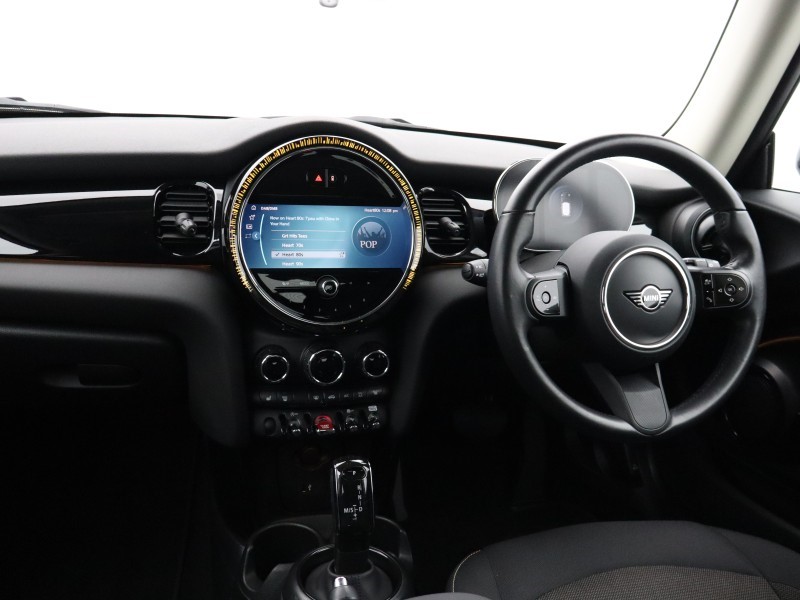 2023 (73) MINI HATCHBACK 1.5 Cooper Classic 3dr Auto 5483750
