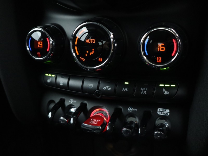 2023 (73) MINI HATCHBACK 1.5 Cooper Classic 3dr Auto 5483734