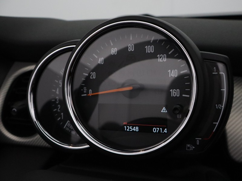 2023 (23) MINI CONVERTIBLE 1.5 Cooper Exclusive Premium 2dr Auto 5483038
