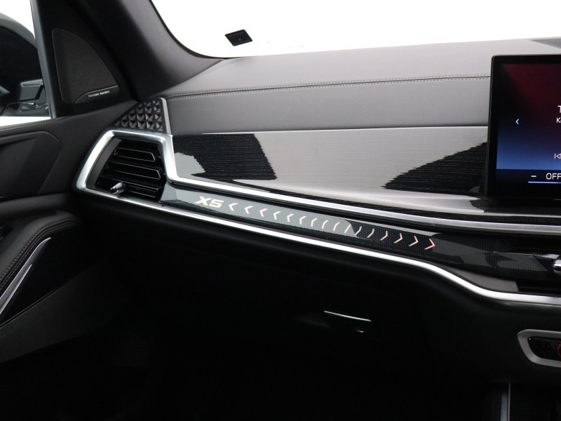 2025 (75) BMW X5 xDrive30d MHT M Sport 5dr Auto [7 Seat] 5484819