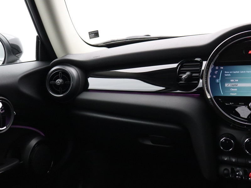 2023 (73) MINI HATCHBACK 1.5 Cooper Classic 3dr Auto 5483664