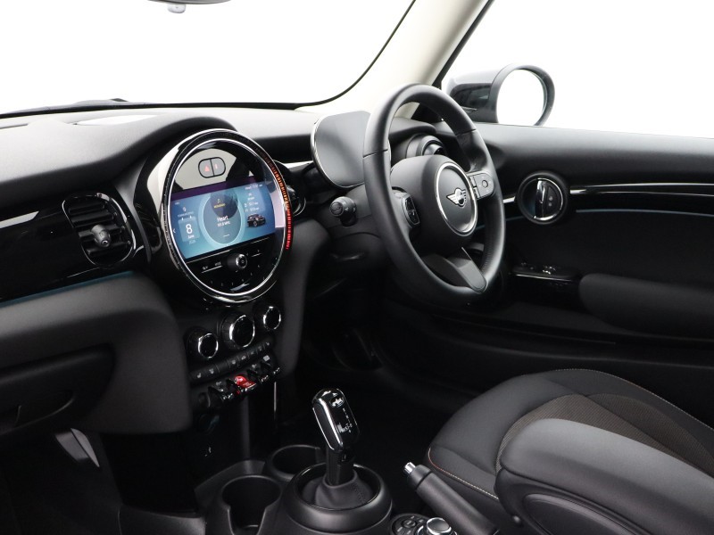 2023 (73) MINI HATCHBACK 1.5 Cooper Classic 3dr Auto 5483688