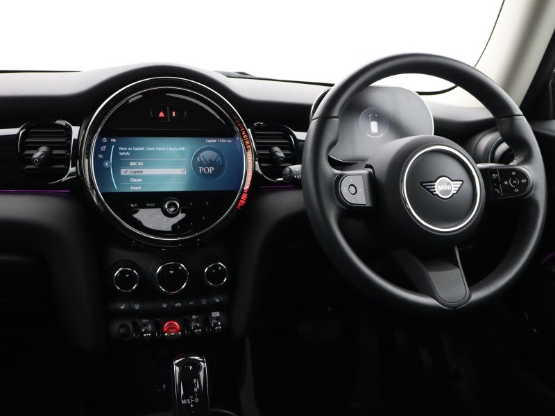 2023 (73) MINI HATCHBACK 1.5 Cooper Classic 3dr Auto 5483663