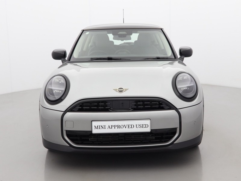 2025 (75) MINI COOPER 1.5 C Classic 3dr Auto 5523776