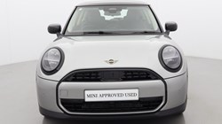 2025 (75) MINI COOPER 1.5 C Classic 3dr Auto 5523776