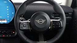 2025 (75) MINI COOPER 1.5 C Classic 3dr Auto 5523807