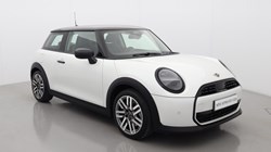 2026 (76) MINI COOPER 1.5 C Classic 3dr Auto 5561234