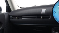 2026 (76) MINI COOPER 1.5 C Classic 3dr Auto 5561292