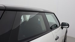 2026 (76) MINI COOPER 1.5 C Classic 3dr Auto 5561281