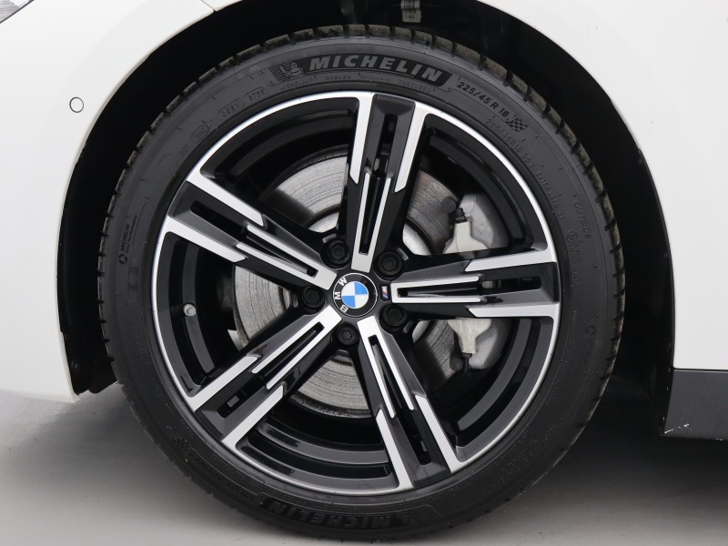 2022 (72) BMW 2 SERIES 230i M Sport 2dr Step Auto 5494190