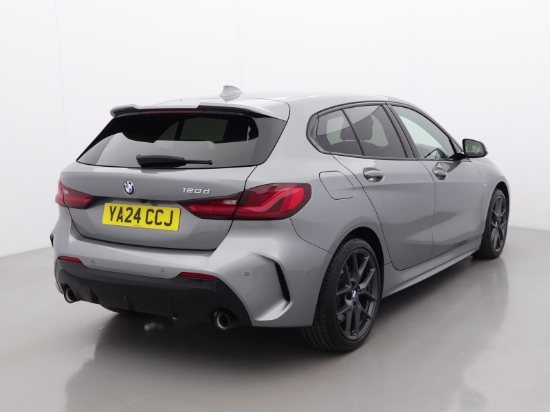 2024 (24) BMW 1 SERIES 120d M Sport 5dr Step Auto [Live Cockpit Pro] 5511732