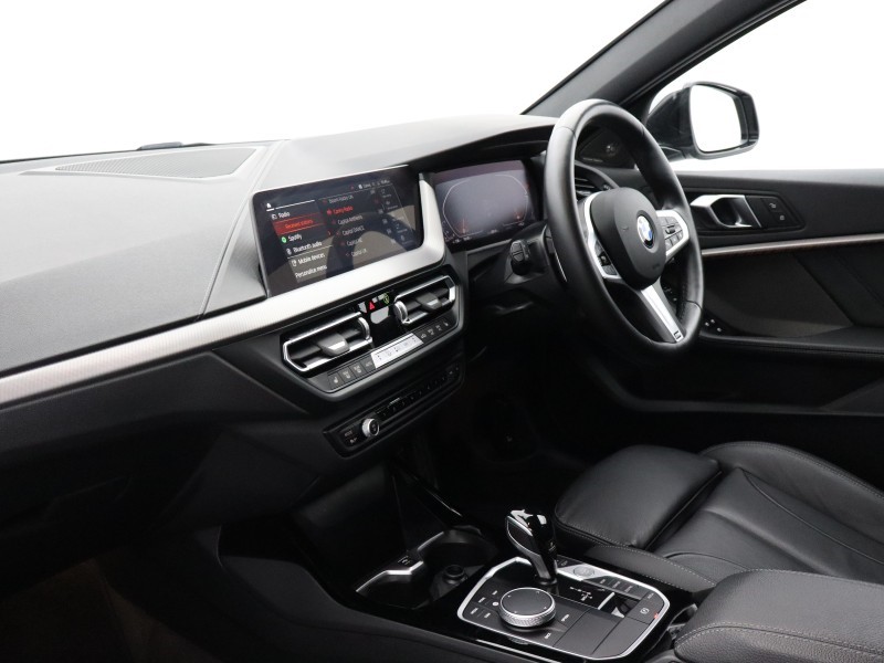 2024 (24) BMW 1 SERIES 120d M Sport 5dr Step Auto [Live Cockpit Pro] 5511793