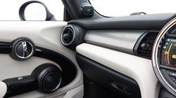 2018 (18) MINI CONVERTIBLE 2.0 Cooper S 2dr Auto 5522278