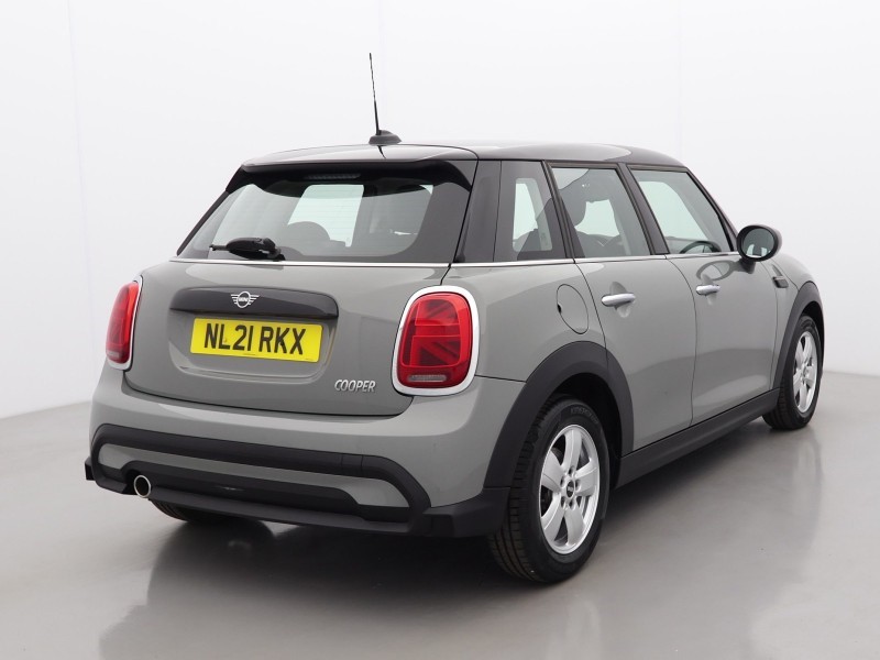 2021 (21) MINI HATCHBACK 1.5 Cooper Classic 5dr Auto 5521028