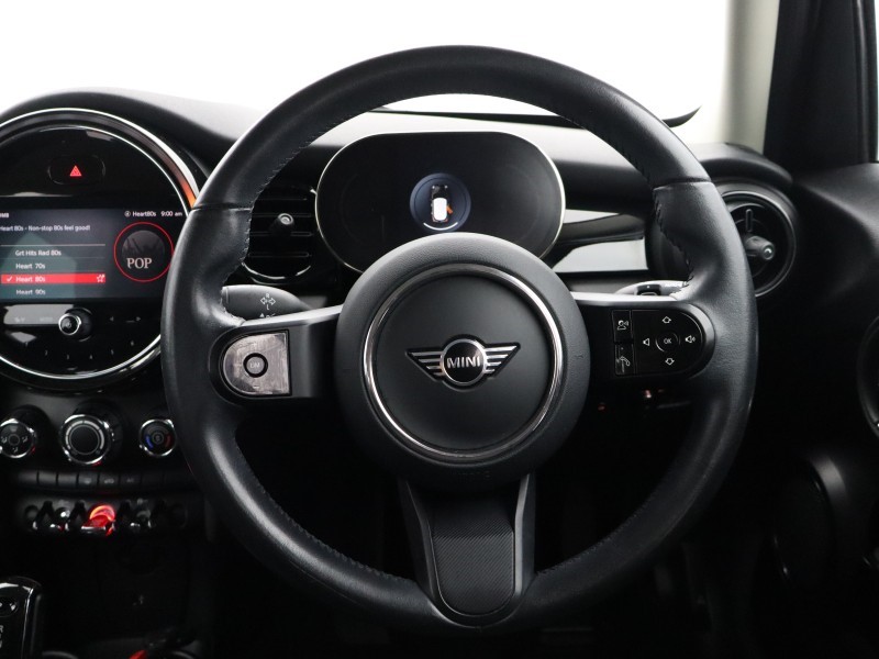 2021 (21) MINI HATCHBACK 1.5 Cooper Classic 5dr Auto 5521056