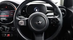 2021 (21) MINI HATCHBACK 1.5 Cooper Classic 5dr Auto 5521056